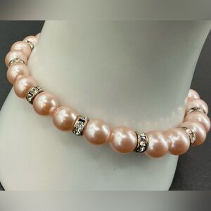 CAROLEE PINK FAUX PEARL AND RHINESTONE STRAND LOBSTER CLASP BRACELET